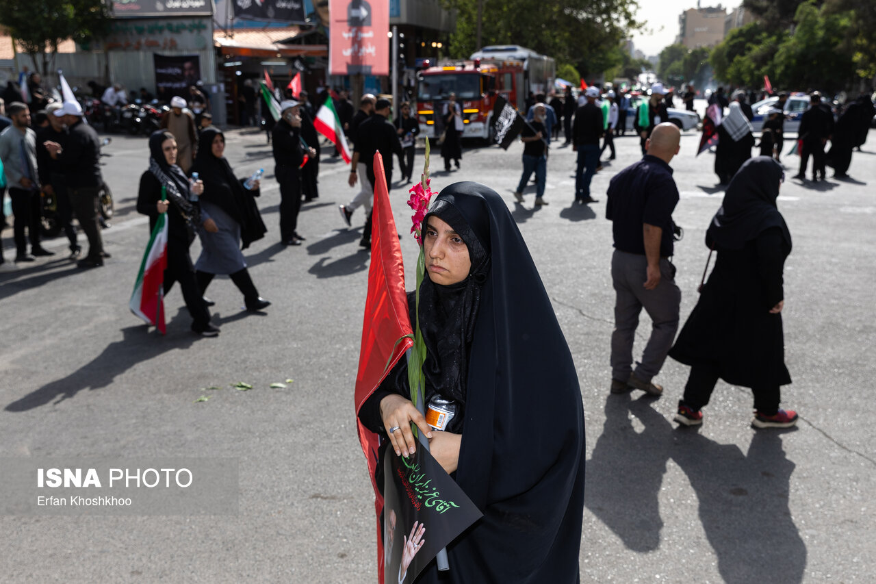 دعوت نهادهای دانشجویی از دانشجویان برای حضور در مراسم بدرقه رهبر شهید