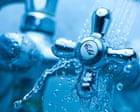 نجات معجزه‌آسای زن ۸۲ ساله پس از ۹ روز حبس در وان حمام