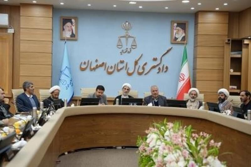 دستور برخورد قاطع قضایی با عوامل آتش‌سوزی‌های عمدی در اصفهان صادر شد