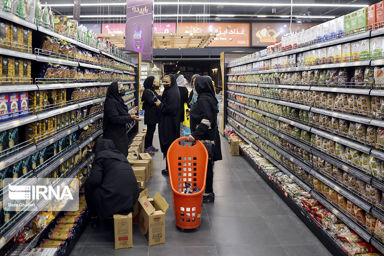 استاندار خراسان جنوبی: تامین و توزیع عادلانه کالا، اولویت تنظیم بازار است