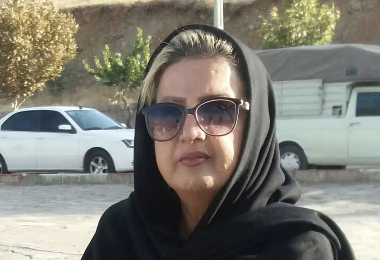 درگذشت هنرمند پیشکسوت سنندجی، دایه مینا