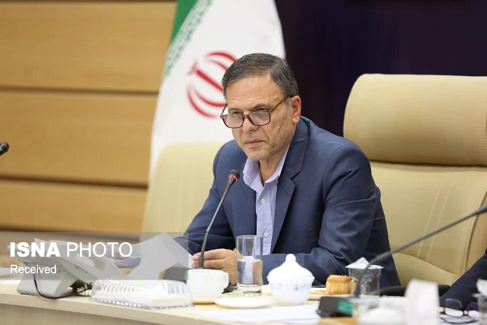 استاندار زنجان: بانک‌ها باید به شریک توسعه اقتصادی تبدیل شوند