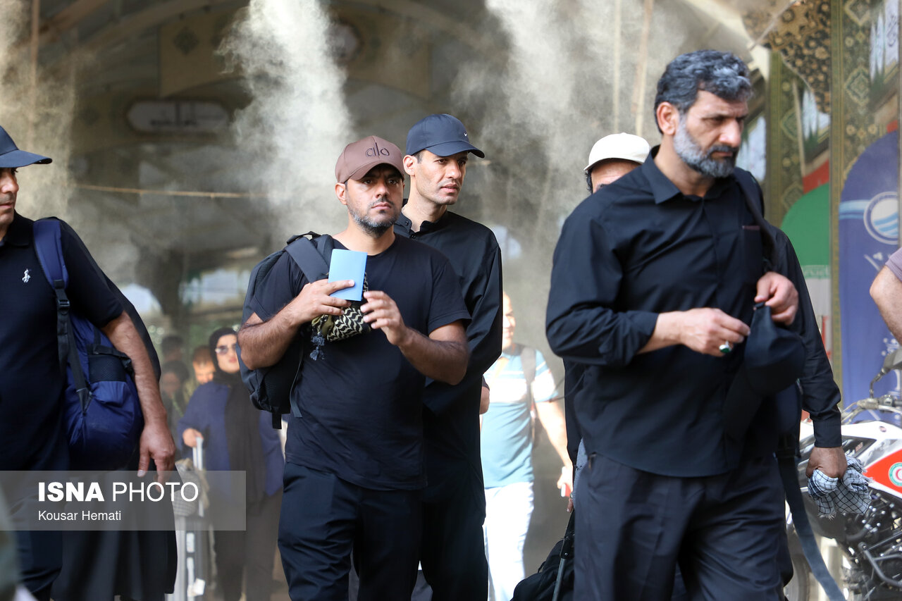 خدمت‌رسانی ۳۰ موکب گلستانی به زائران اربعین در ایران و عراق