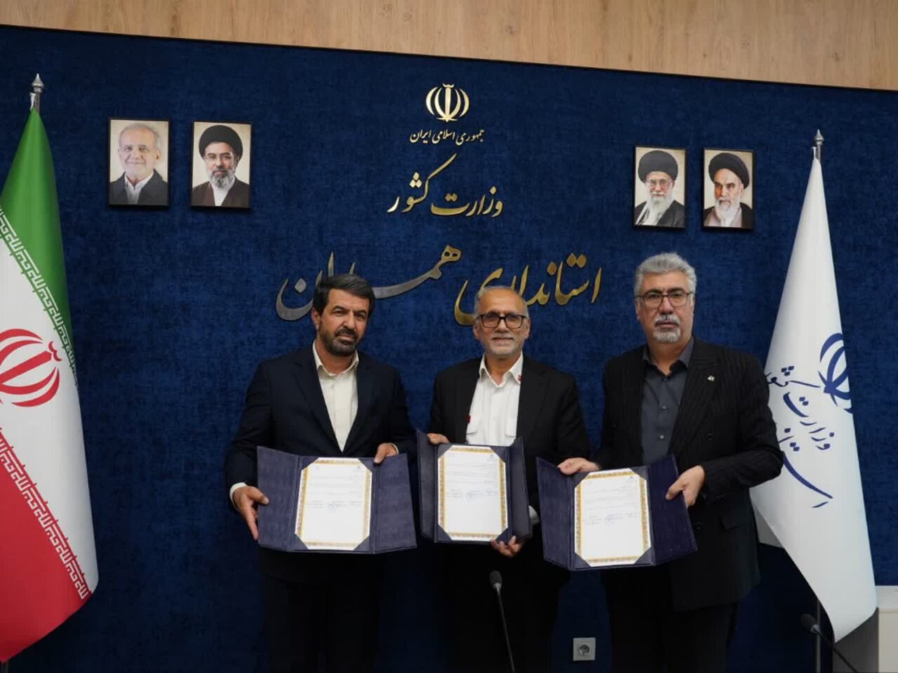 نوسازی ناوگان اورژانس همدان با خرید ۲۵ آمبولانس پیشرفته