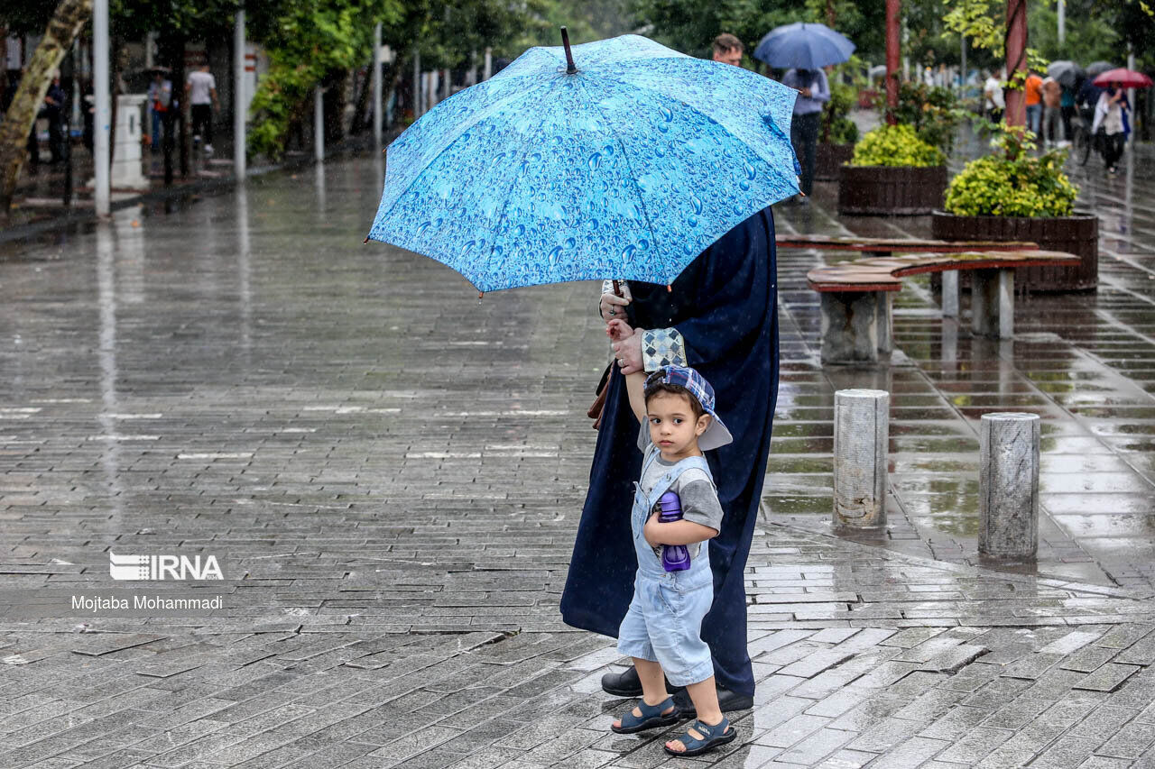 پیشبینی رگبار باران در آذربایجان غربی و سواحل خزر
