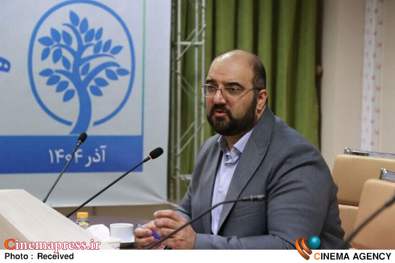 تأکید بر بسترسازی برای خلاقیت هنرمندان در گفتگو با مدیرکل هنرهای تجسمی