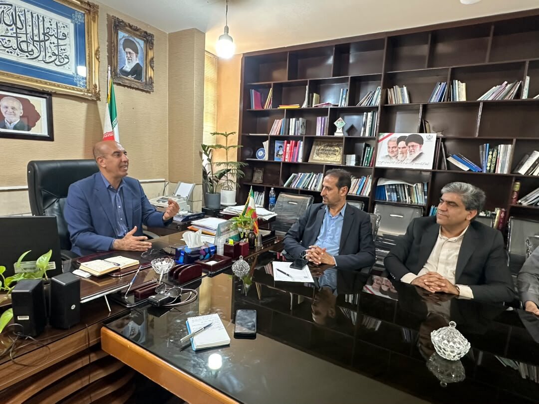 معاون استاندار فارس: رفاه کارکنان، شرط اصلی ارتقای کیفیت خدمت‌رسانی است