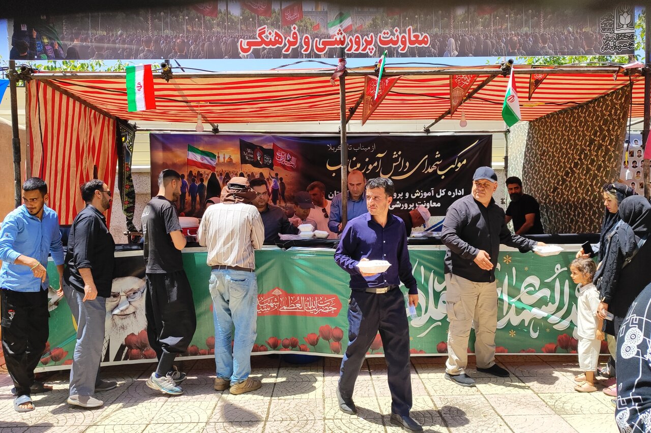 تداوم خدمترسانی موکبهای سنندج به زائران اربعین تا پایان موج بازگشت