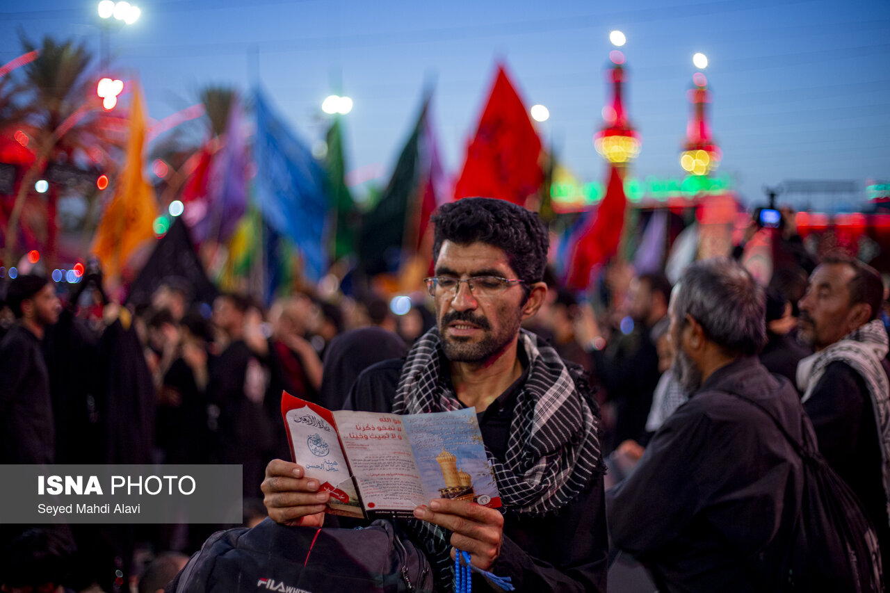 حضور پرشور زائران اربعین حسینی در کربلای معلی