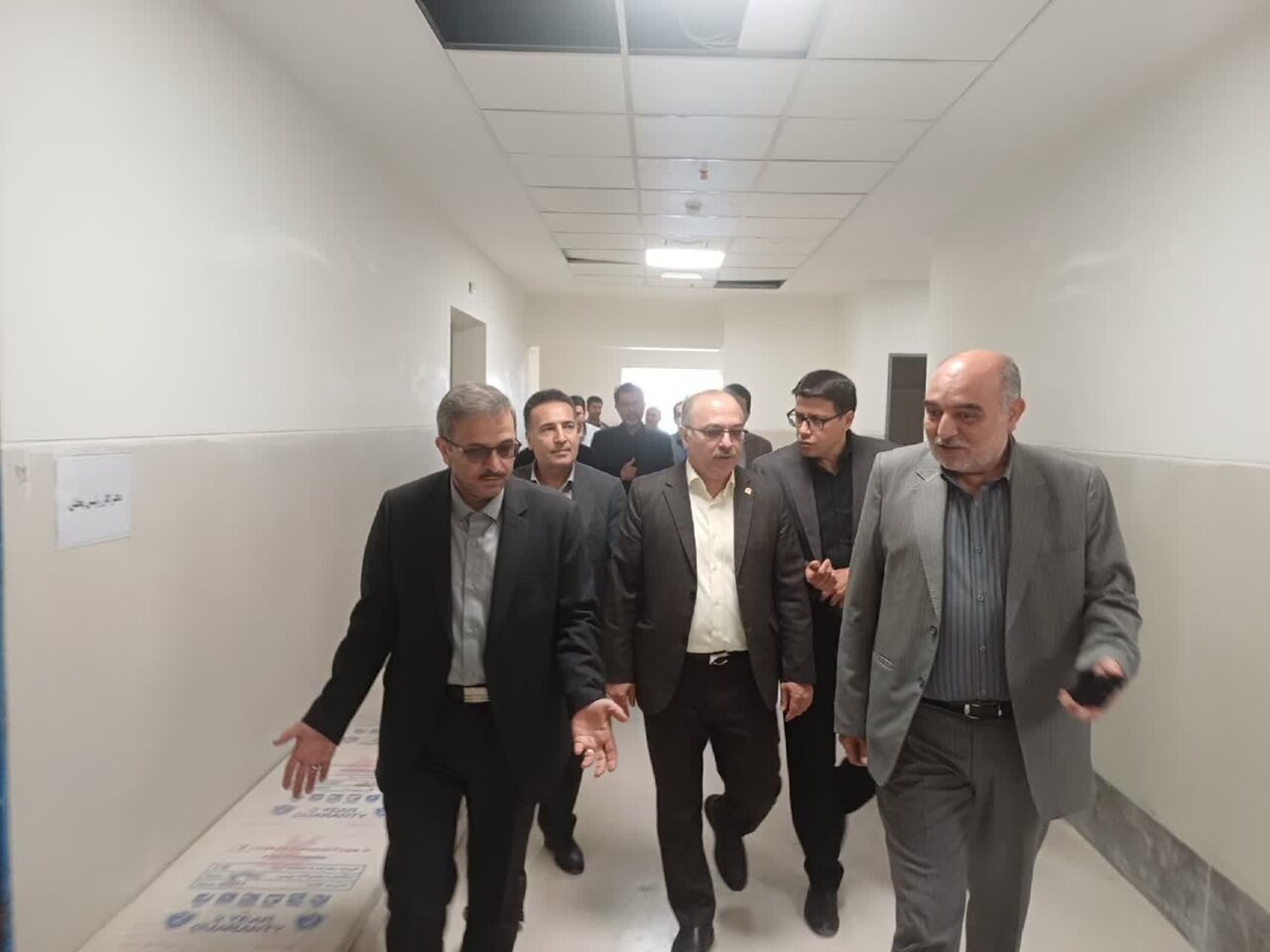 تکمیل بیمارستان پورسینای آشخانه با اولویت و تأمین اعتبار ۳۰۰ میلیارد ریالی