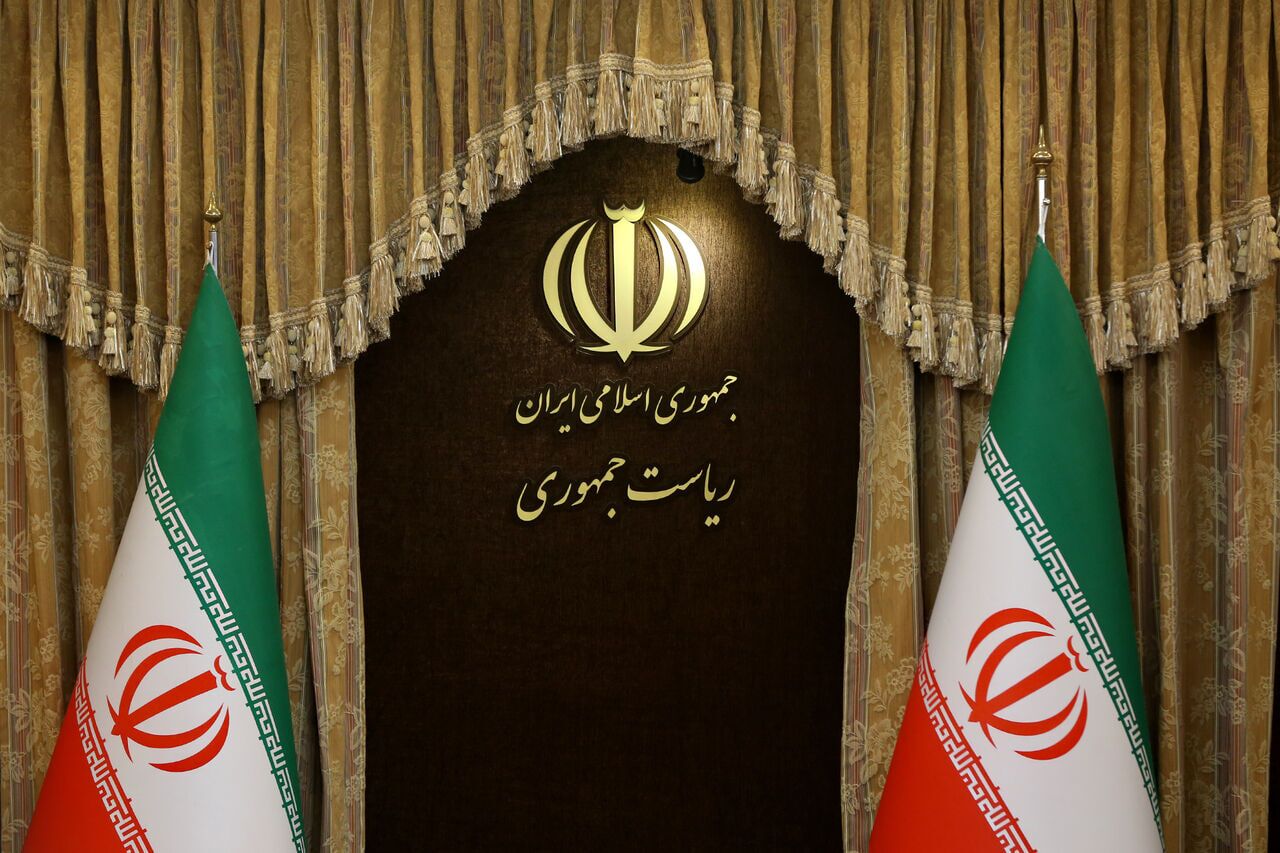 تأکید دولت بر تسهیل دسترسی خبرنگاران به اطلاعات در روز خبرنگار