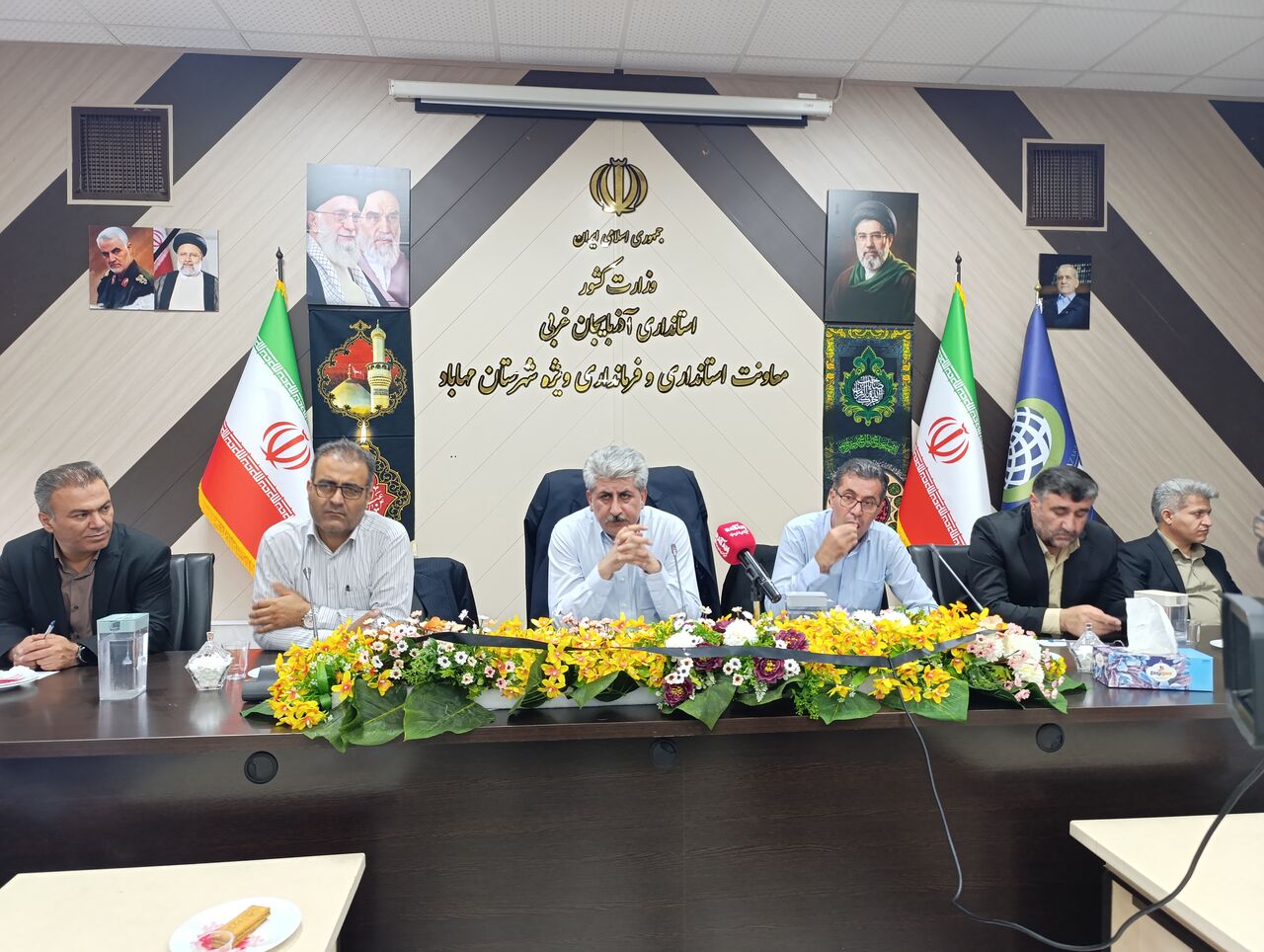 فرماندار مهاباد: رسانه‌ها ستون آرامش و ثبات جامعه در روزهای سخت بودند