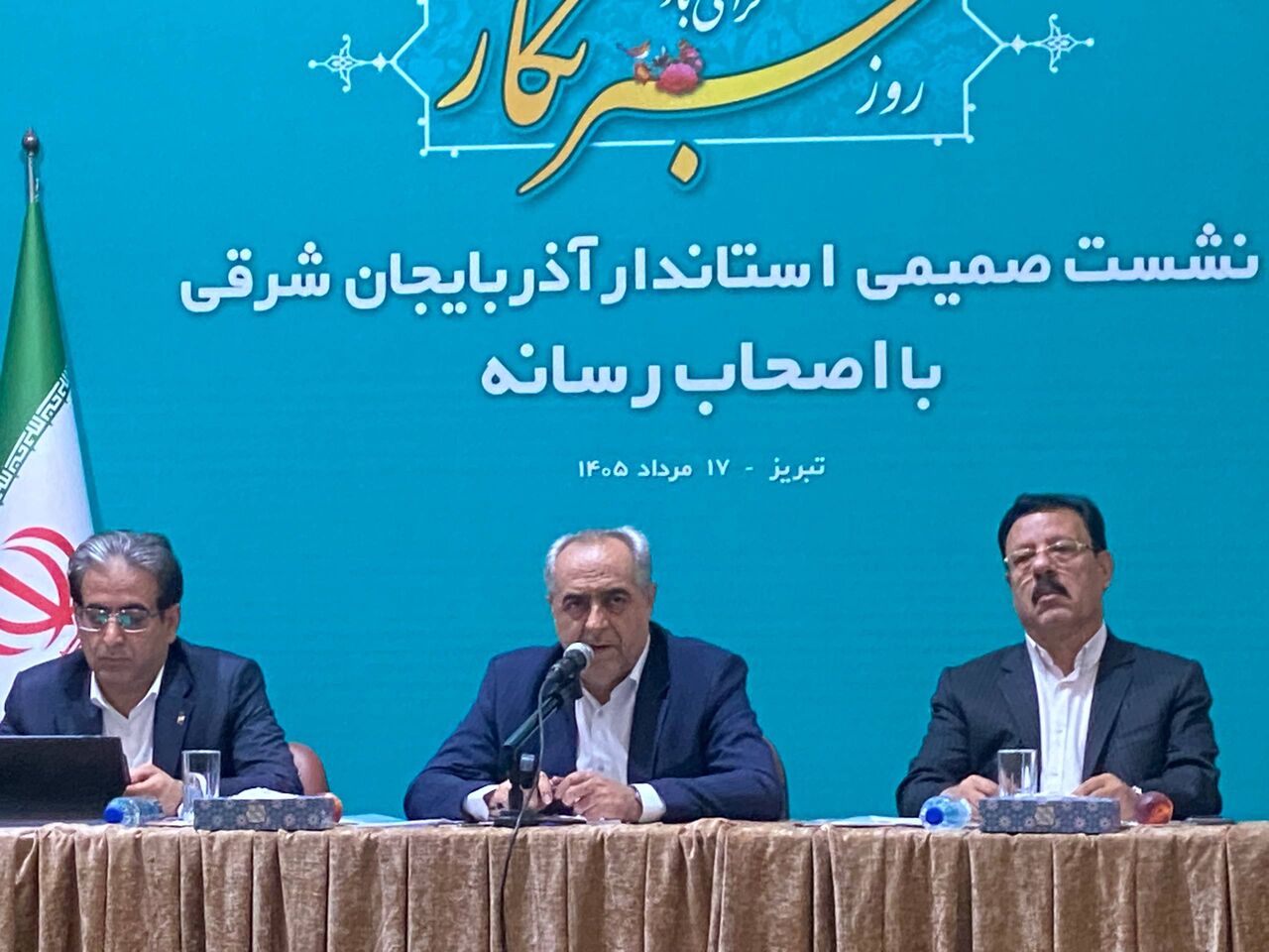 هدف نهایی پروژه‌های کلان آذربایجان شرقی حمایت از اقشار کم‌برخوردار است