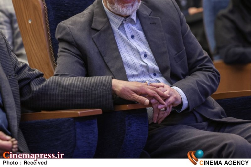 انتقاد روحالله شمقدری از اکران آنلاین «صد سال به این سالها»