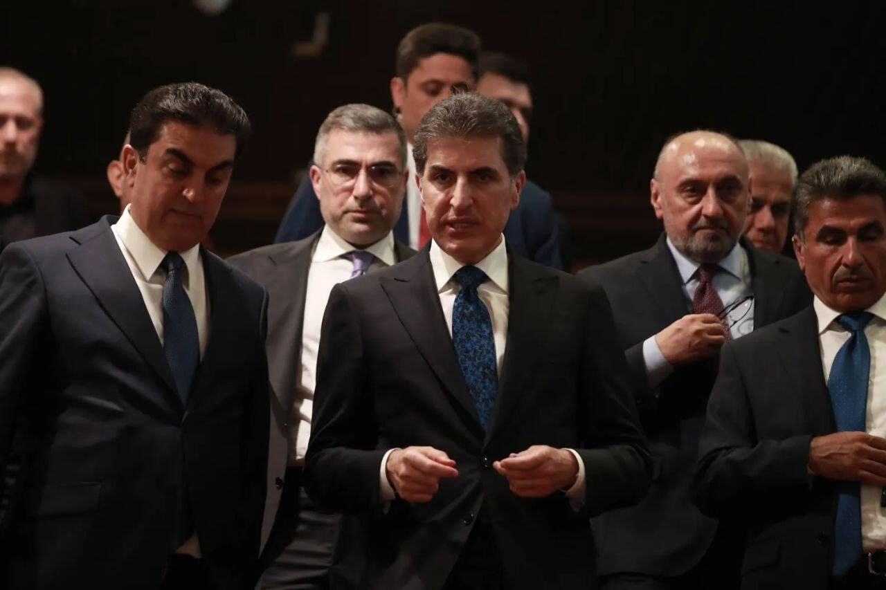 بارزانی برای میانجیگری میان بغداد و دمشق تلاش می‌کند