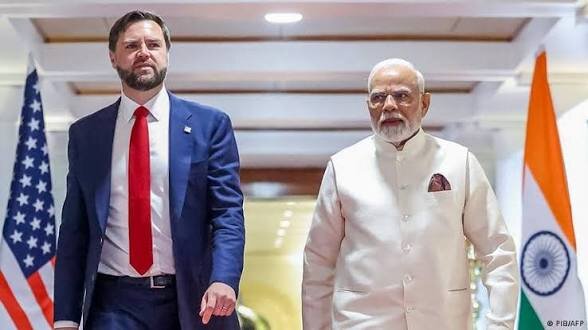 مودی و ونس درباره تعمیق همکاری راهبردی هند و آمریکا رایزنی کردند