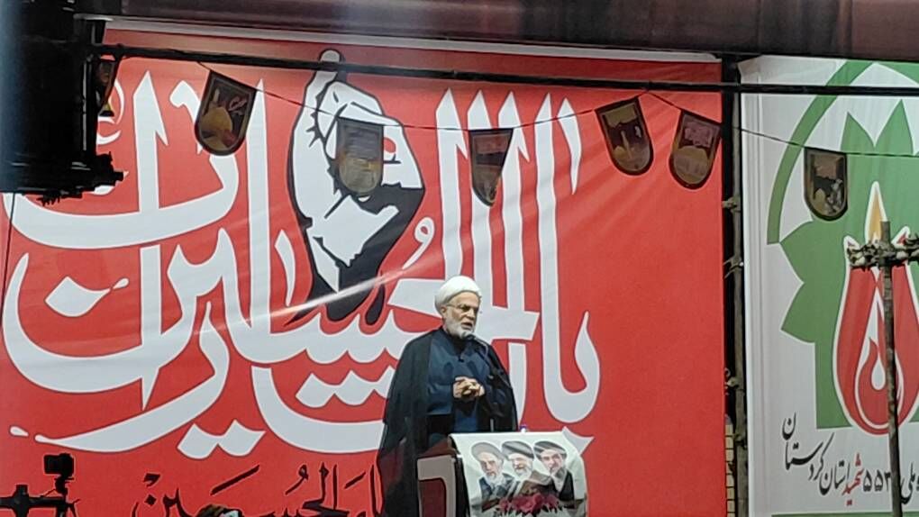 نماینده ولی‌فقیه در کردستان بر حفظ هوشیاری و اتحاد ملی تأکید کرد