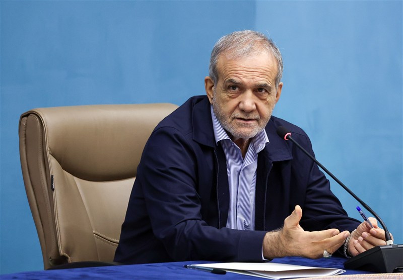 مسعود پزشکیان: حل چالشهای کشور نیازمند رویکرد جهادی و تخصصمحور است