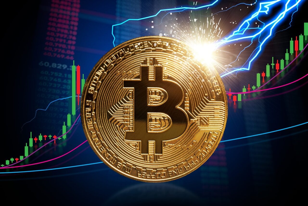 صندوق‌های ETF بیت‌کوین رکورد جذب سرمایه را شکستند؛ تثبیت نرخ در کانال ۷۵ هزار دلار