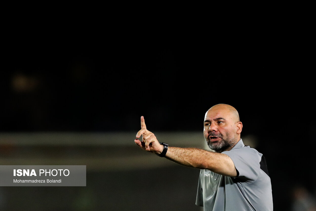 استقلال بدون بازیکن محروم به مصاف پرسپولیس در شهرآورد میرود
