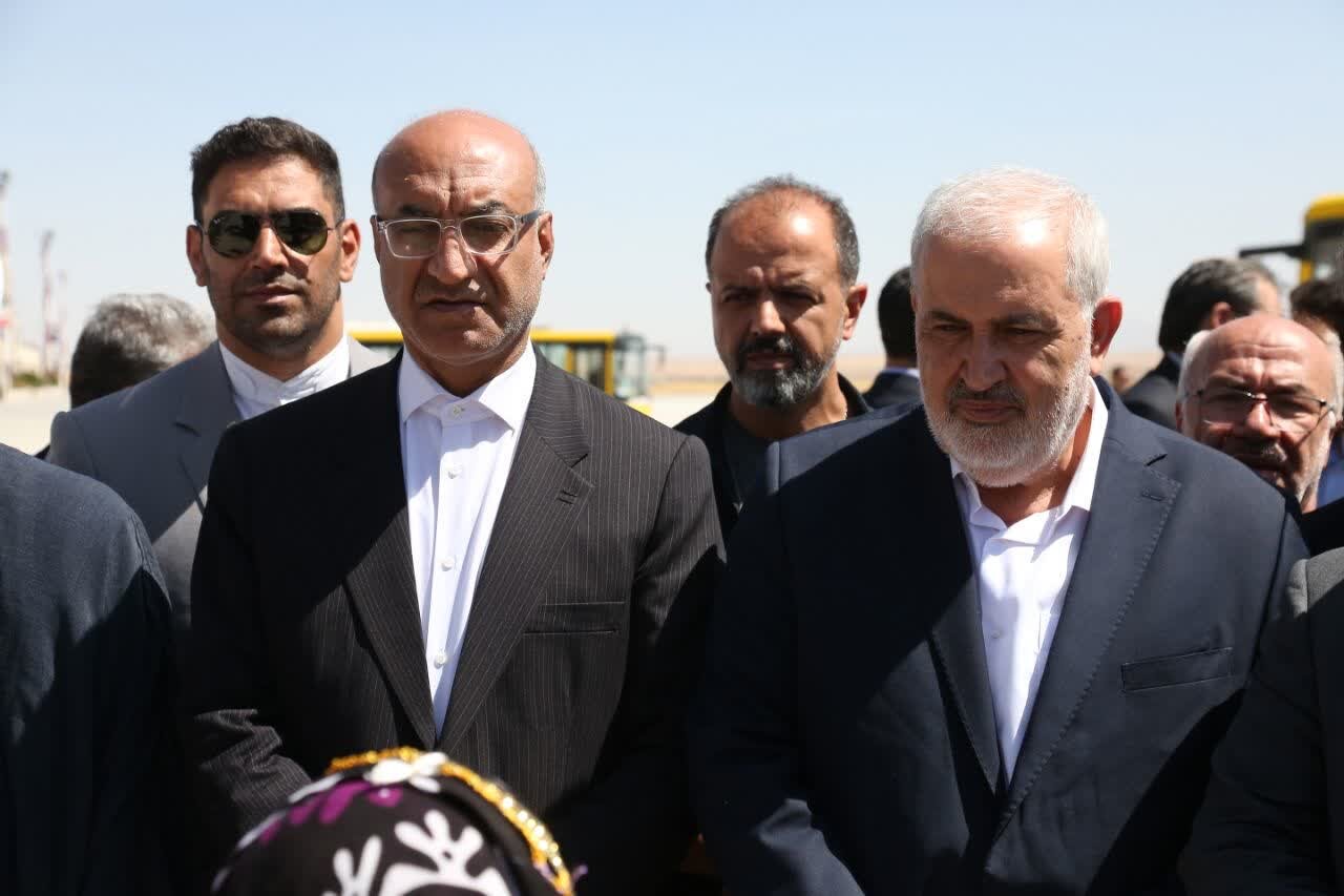 وزیر نیرو با پروژههای ۵۸ هزار میلیارد تومانی وارد کرمانشاه شد