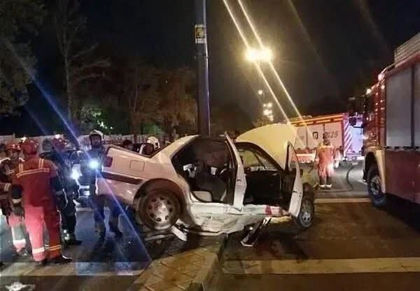 برخورد خودرو با تجمع مردمی در مشهد؛ ۴ نفر کشته و بیش از ۱۰ نفر زخمی شدند