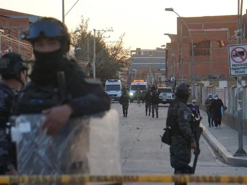 انفجار در پادگان نظامی بولیوی؛ دستکم ۱۰ کشته و دهها زخمی