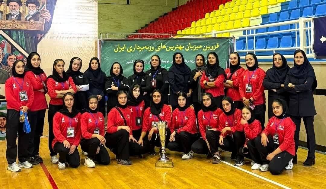 وزنهبردار بانوان کرمان نایبقهرمان جوانان کشور شد