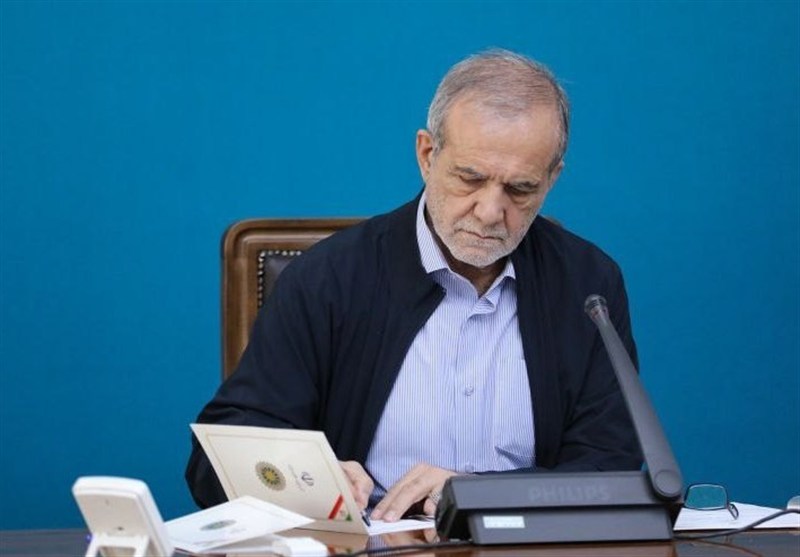 انفجار تانکر سوخت در سنندج؛ پیام تسلیت پزشکیان و اعلام عزای عمومی