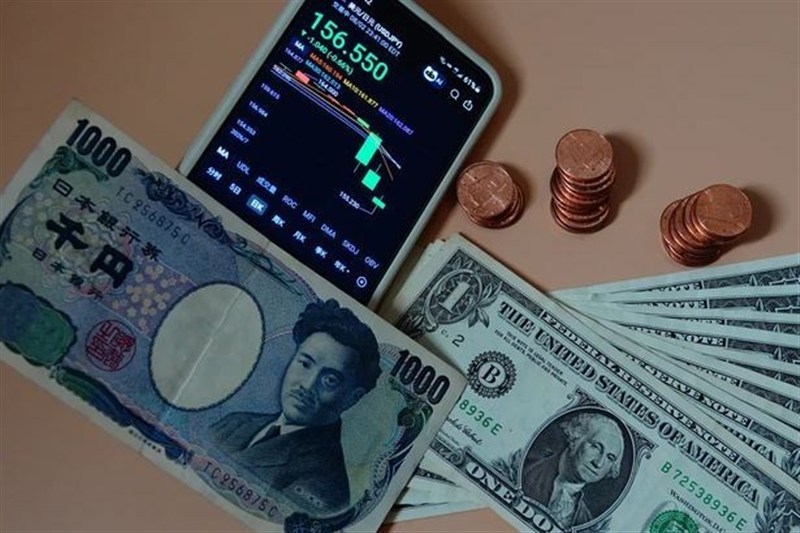 کاهش شدید ذخایر ارزی ژاپن؛ ریزش 80 میلیارد دلاری ذخایر برای حمایت از ین