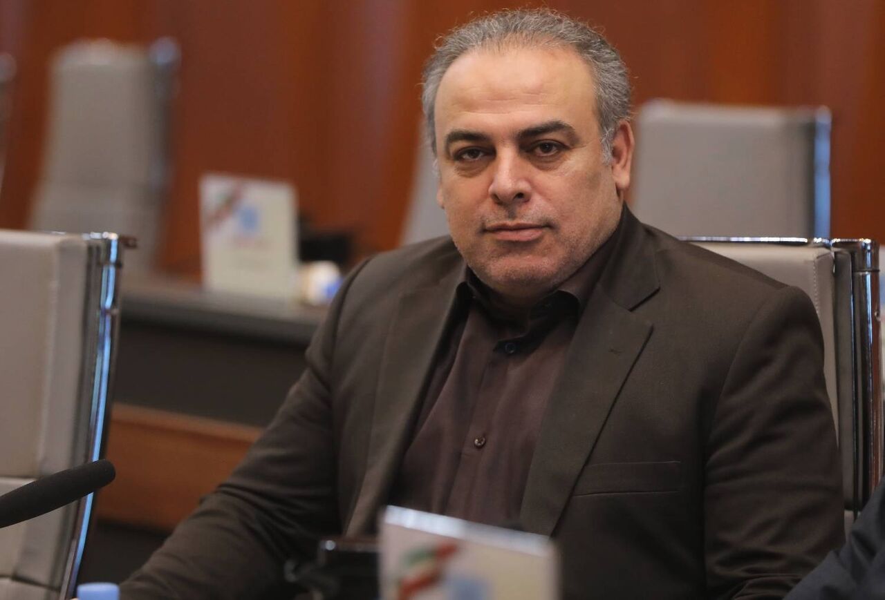 ضرورت تکمیل تیمهای سلامت برای اجرای نظام ارجاع و برنامه پزشکی خانواده