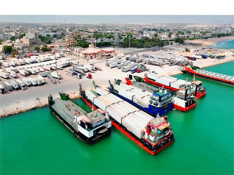 بنادر غرب هرمزگان رتبه اول عملیات کانتینرهای یخچالی را از آن خود کرد