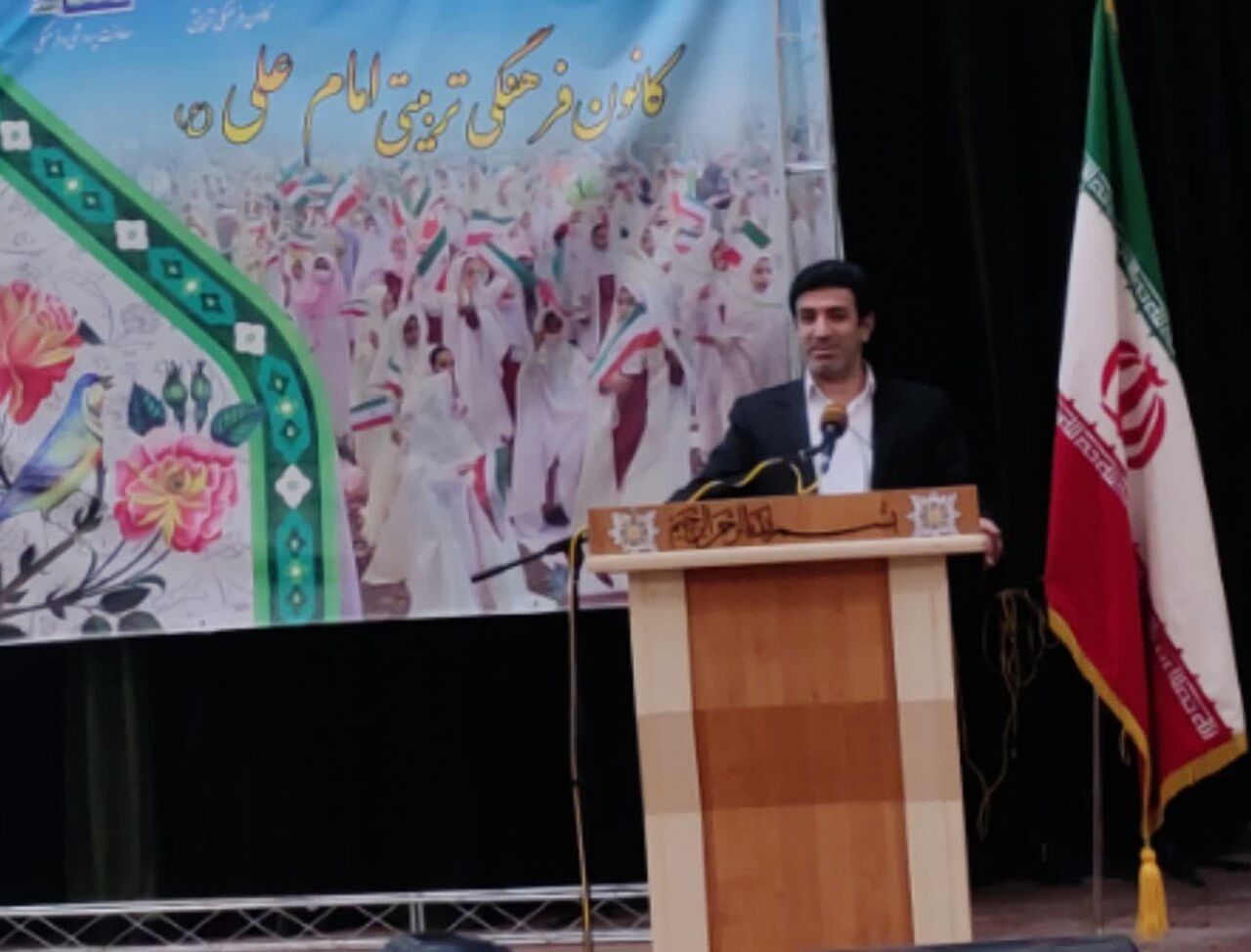 آموزش حضوری اولویت اصلی و پرداخت کارانه معلمان روستاهای دورافتاده