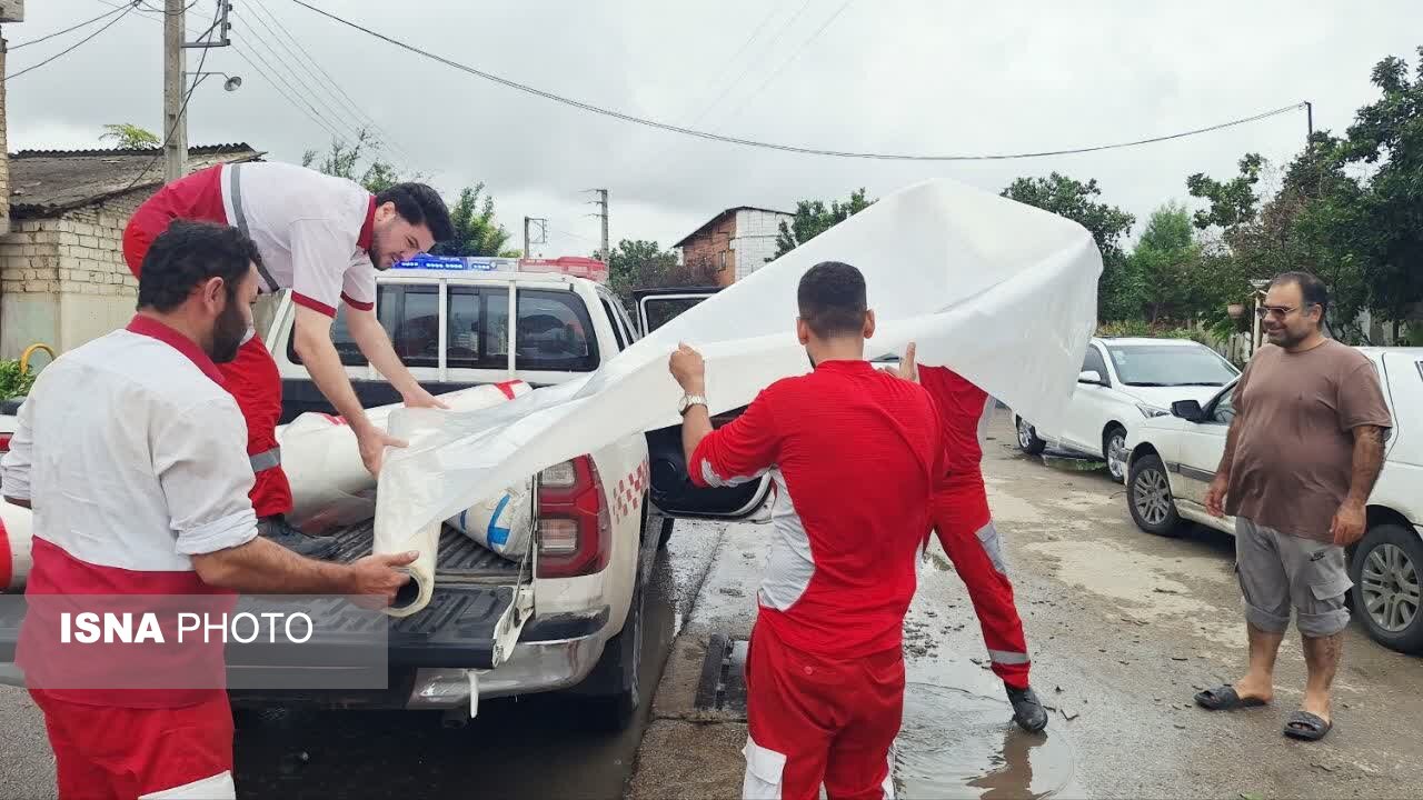 پایان عملیات هلال‌احمر در شمال؛ امدادرسانی به ۱۰۵۰ نفر و رهاسازی ۱۶۰ خودرو