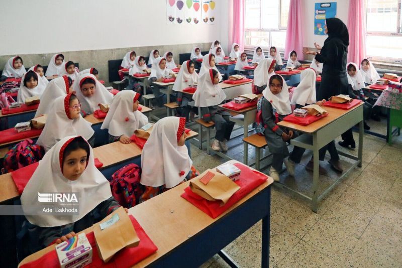 آمادگی مدارس مازندران برای سال تحصیلی جدید و هشدار درباره ثبت‌نام ۳۷ هزار دانش‌آموز