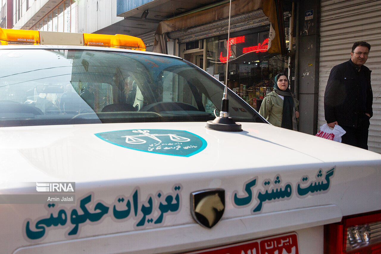 تشدید نظارت تعزیرات فارس بر بازار ملزومات مدارس و شهریه غیردولتی‌ها