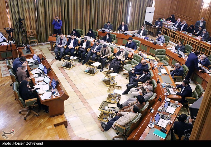 انتقال انبار نفت شهران از محدوده مسکونی با تصویب فوری شورای شهر تهران
