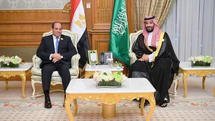 سفر محمد بن سلمان به مصر برای بررسی امنیت تنگه هرمز و باب‌المندب