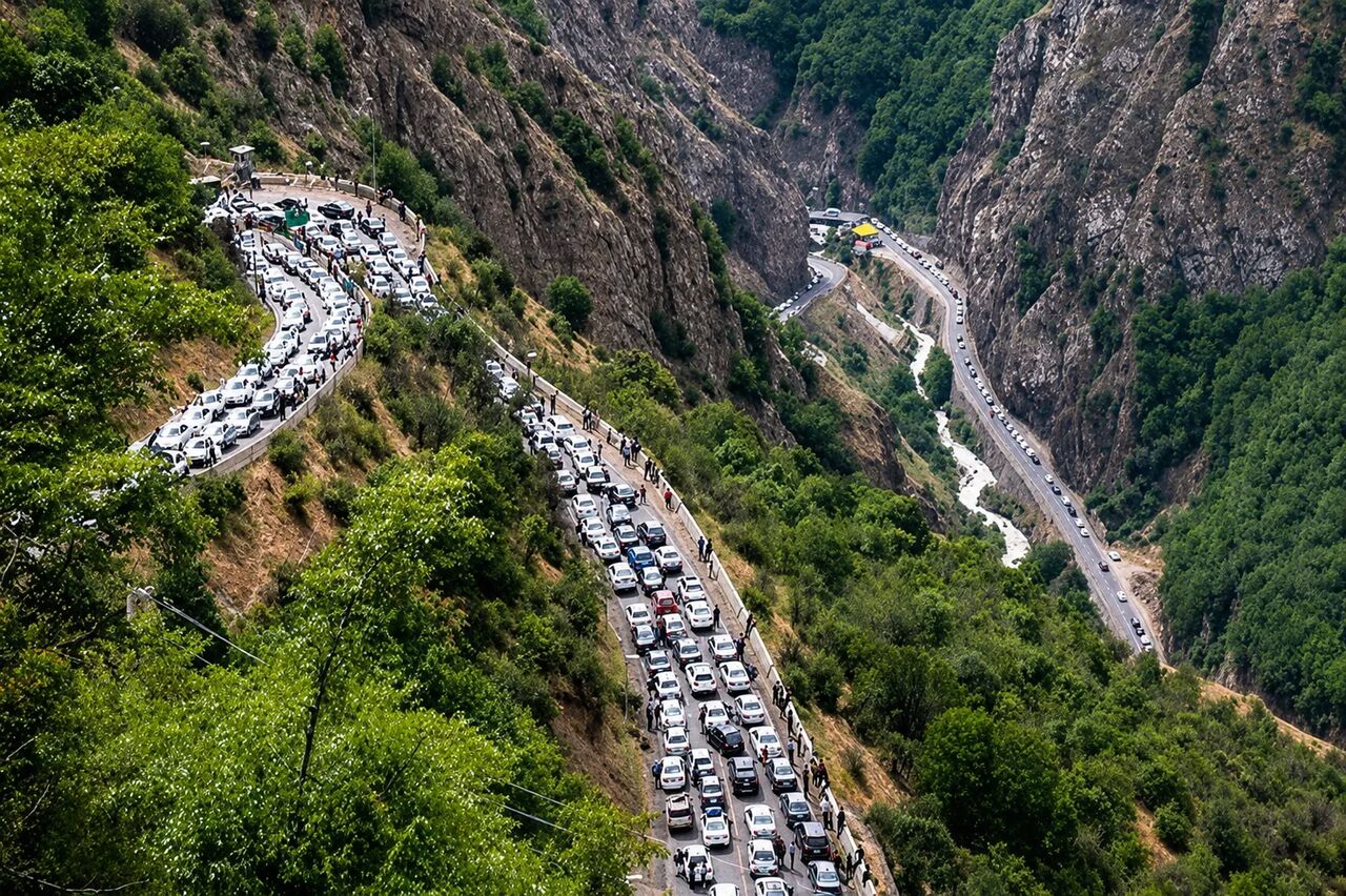 ترافیک سنگین در راه‌های مازندران؛ یک‌طرفه شدن مقطعی جاده هراز