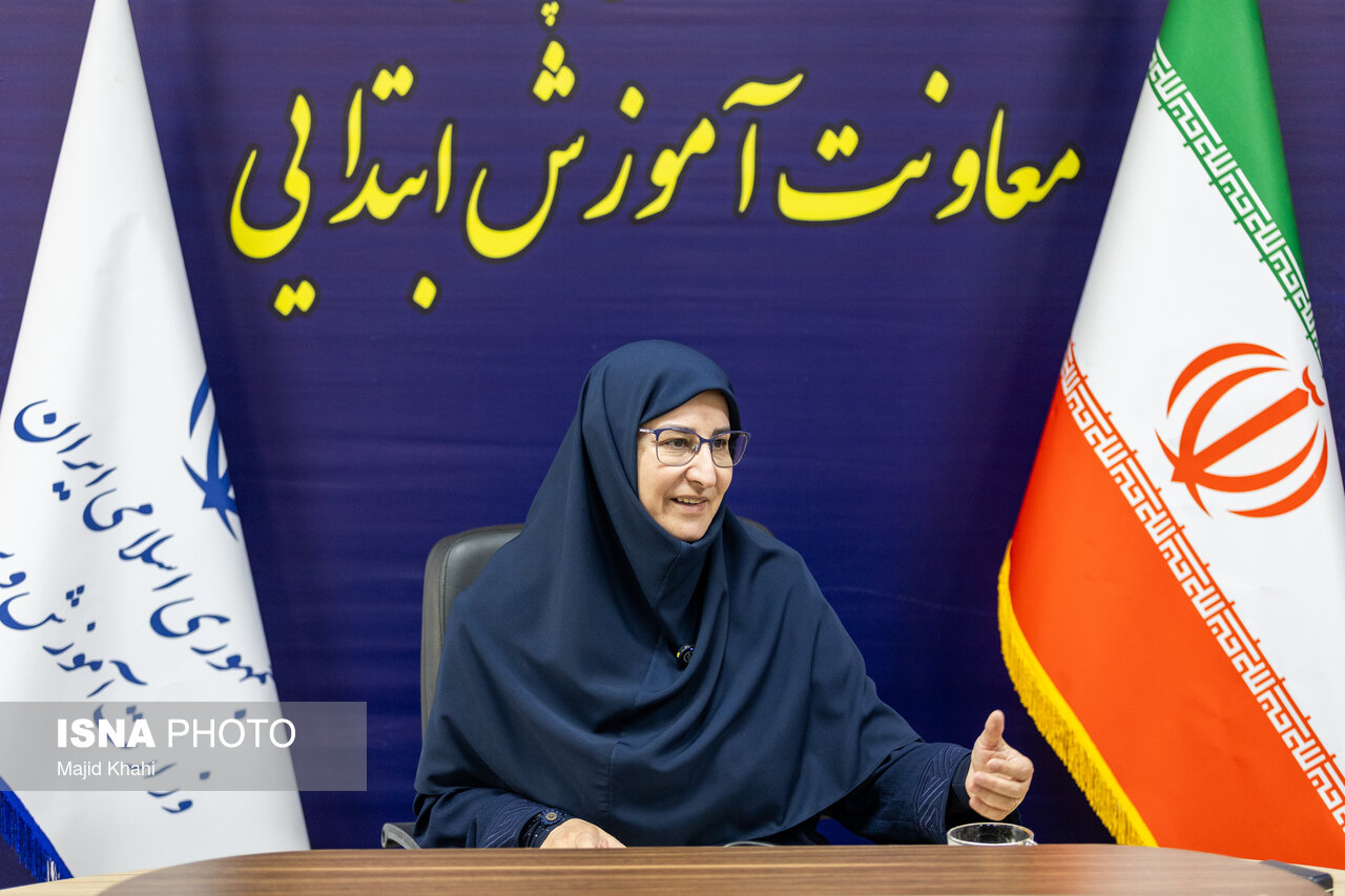تراکم کلاسی و چالش جذب معلم؛ چرا کاهش جمعیت دانش‌آموزان به معنای توقف استخدام نیست؟
