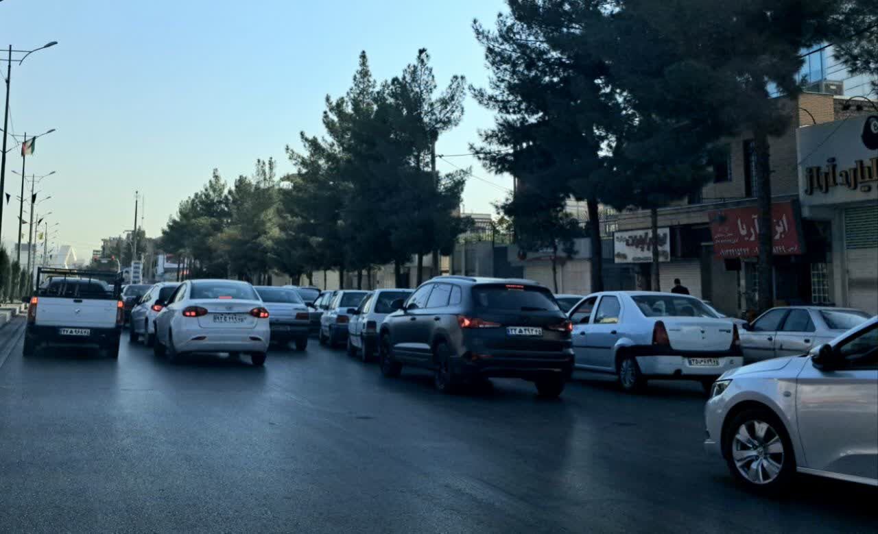 تمدید رایگان بودن اتوبوسهای کرمان تا پایان آبان؛ چالش بودجه و ترافیک