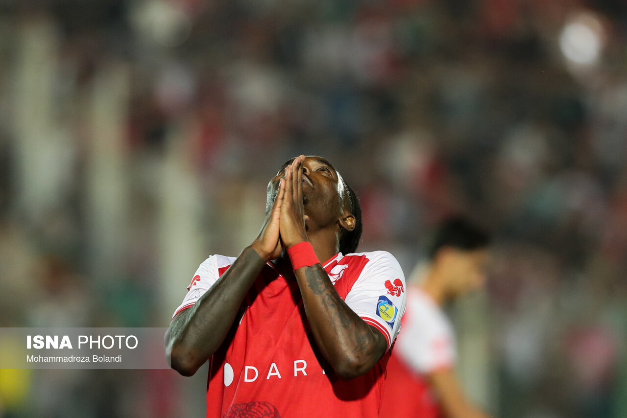 لیگ برتر فوتبال ایران؛ پرسپولیس برای صعود به صدر با صنعت نفت روبرو می‌شود