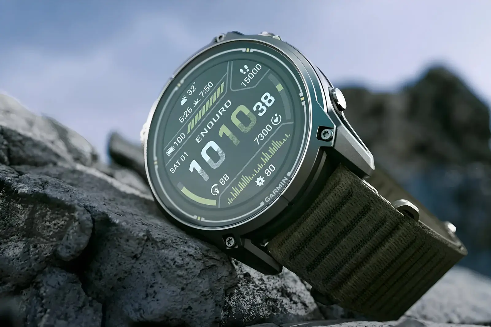 ساعت هوشمند جدید گارمین Enduro 4 با شارژدهی ۹۰ روزه معرفی شد