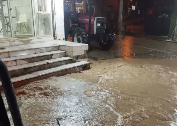 سیلاب در مینودشت؛ مسدود شدن راههای ارتباطی و آبگرفتگی روستاها در گلستان