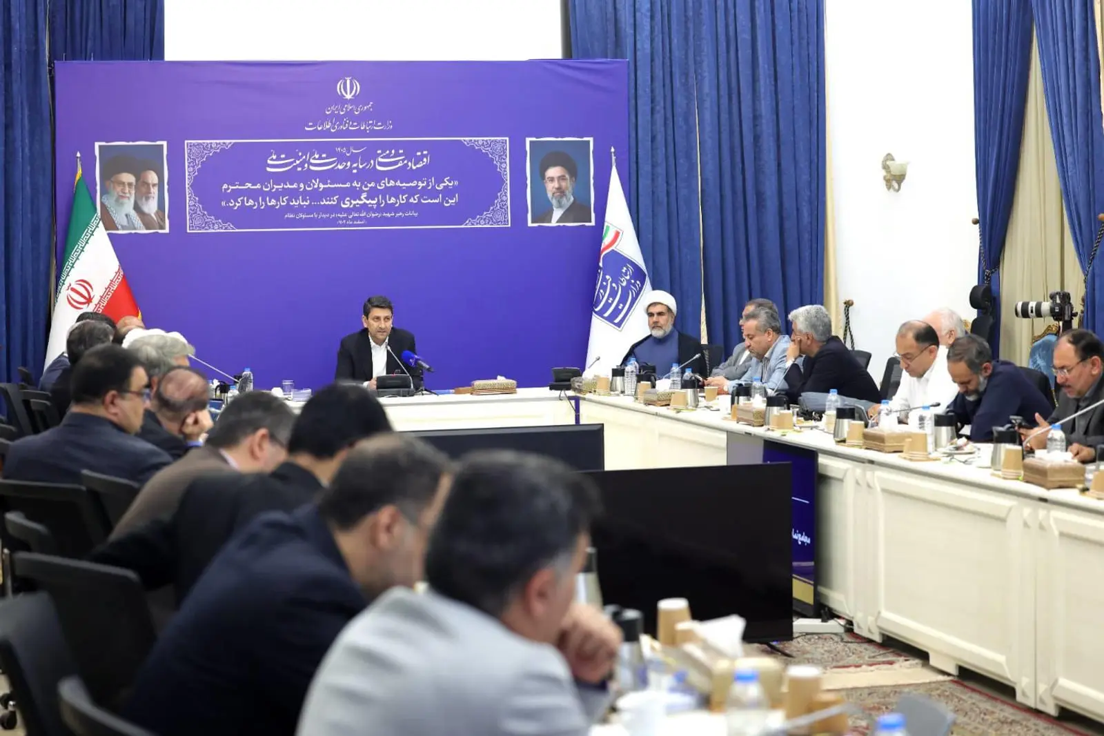 وزیر ارتباطات: مسدودسازی فضای مجازی مانع توسعه هوش مصنوعی می‌شود