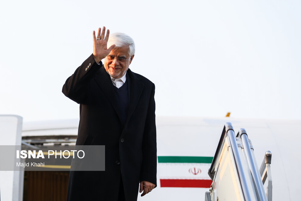 سفر محمدرضا عارف به تاجیکستان و شرکت در اجلاس سازمان همکاری شانگهای