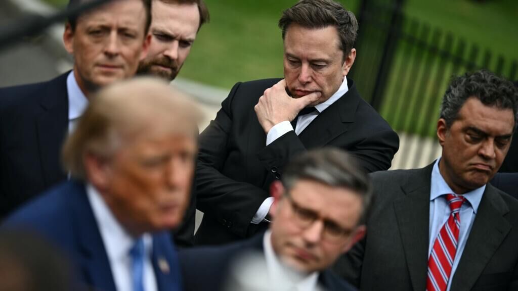 رقابت انتخاباتی آمریکا؛ سلطه میلیاردرها بر بودجه ۲.۷ میلیارد دلاری انتخابات