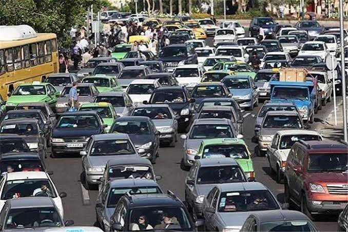 کنترل خودروهای دودزا در کلان‌شهرها؛ برخورد با ۸۴۳۰ وسیله نقلیه آلاینده
