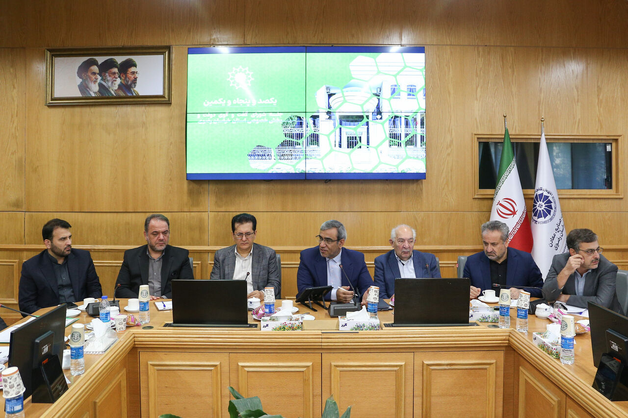 استاندار خراسان رضوی: غفلت از ظرفیت‌های اقتصادی تاجیکستان و چالش‌های صرافی‌ها