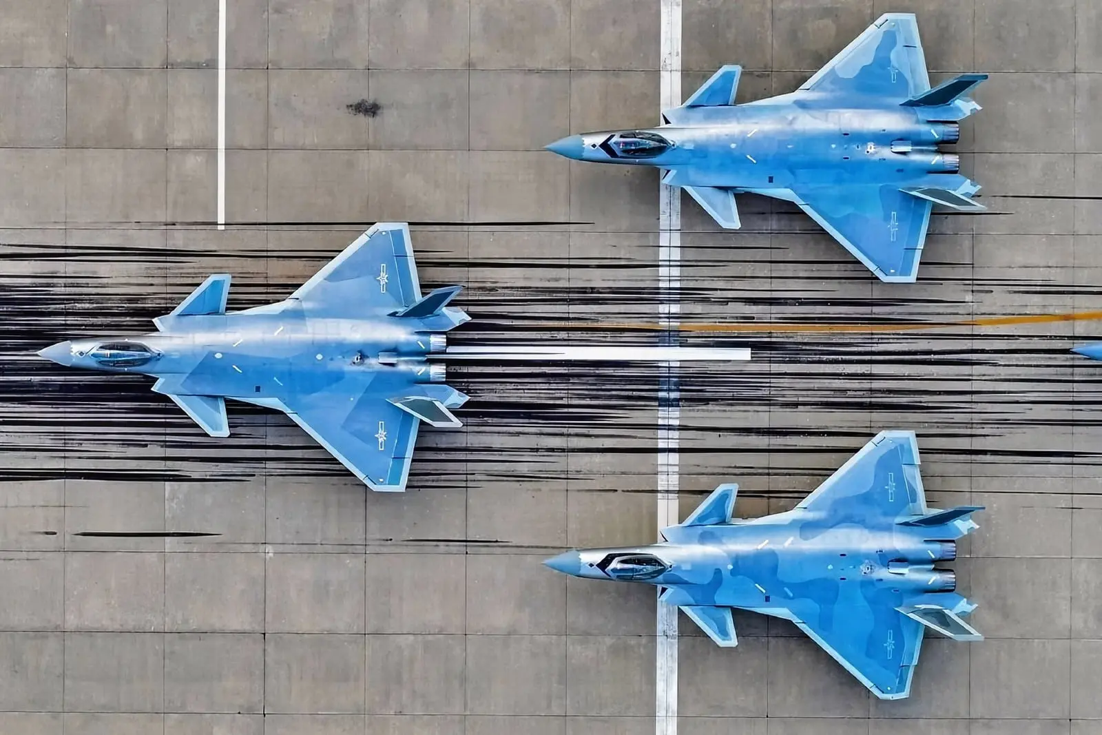 جنگنده J-20S چین؛ شکارچی واقعی ناوهای هواپیمابر یا یک ادعای تبلیغاتی؟